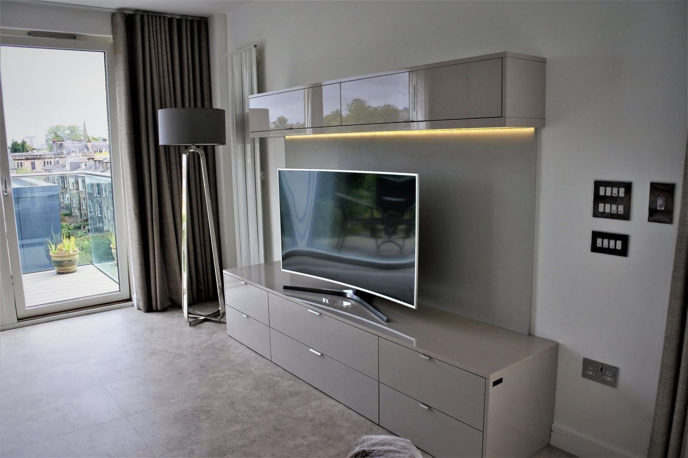 NICE PLACE ... WITH NO SPACE